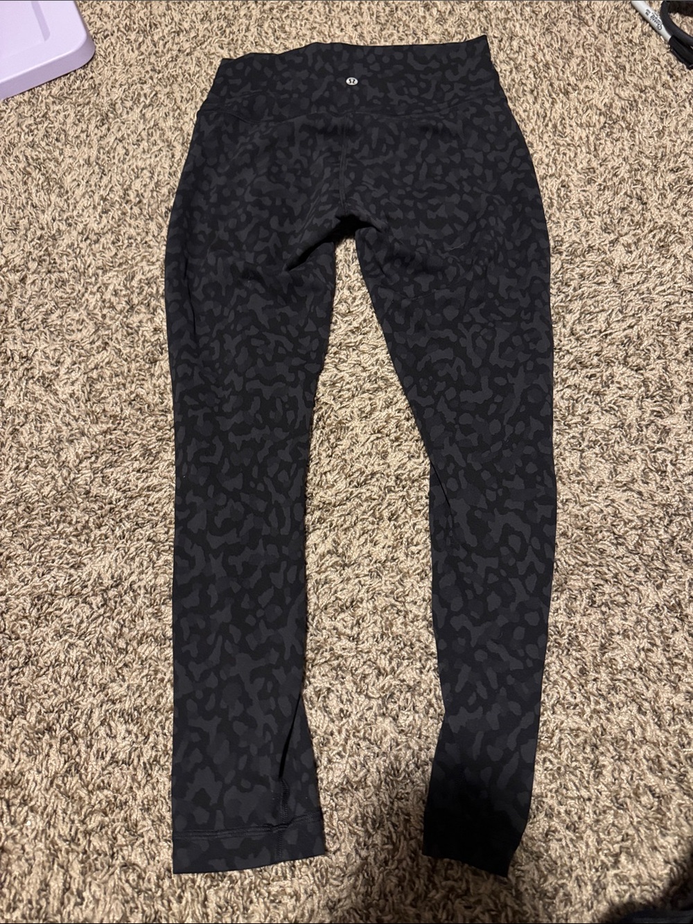 lululemon athletica Black Tonal Leopard Leggings 25”